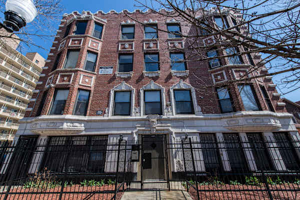 7715 S South Shore Dr property